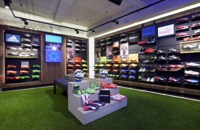 Life Style Sports Grafton St Bootroom